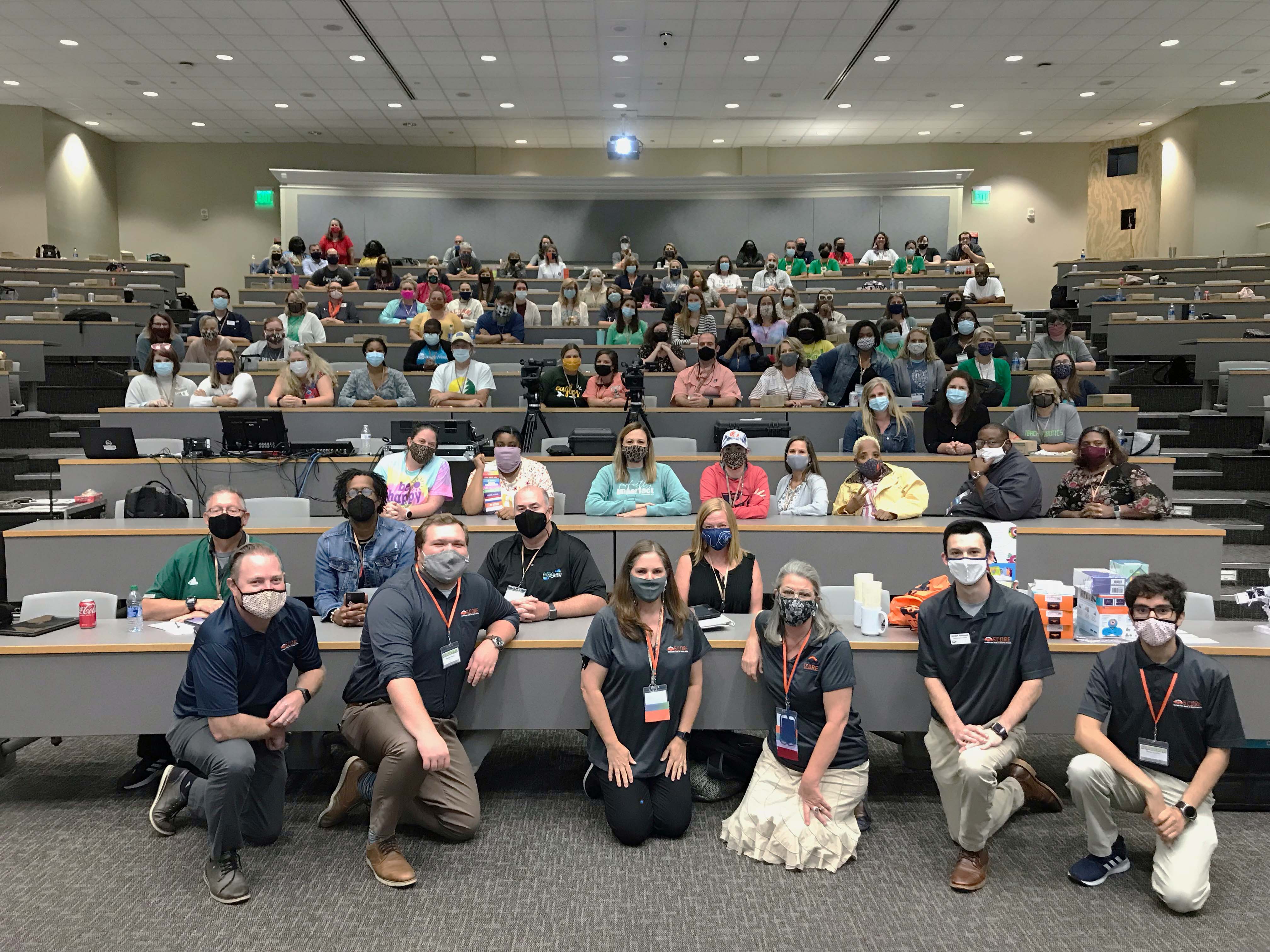 group photo with serc 2021 attendees